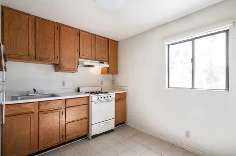 $875,000 | 1331 South Beacon Street, San Pedro, CA 90731