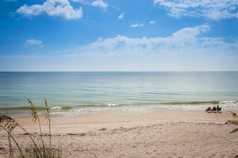 $2,400,000 | 121 Palm Island Lane, Vero Beach, FL 32963