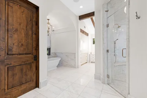 $11,900,000 | 6001 Krause Lane, Austin, TX 78738