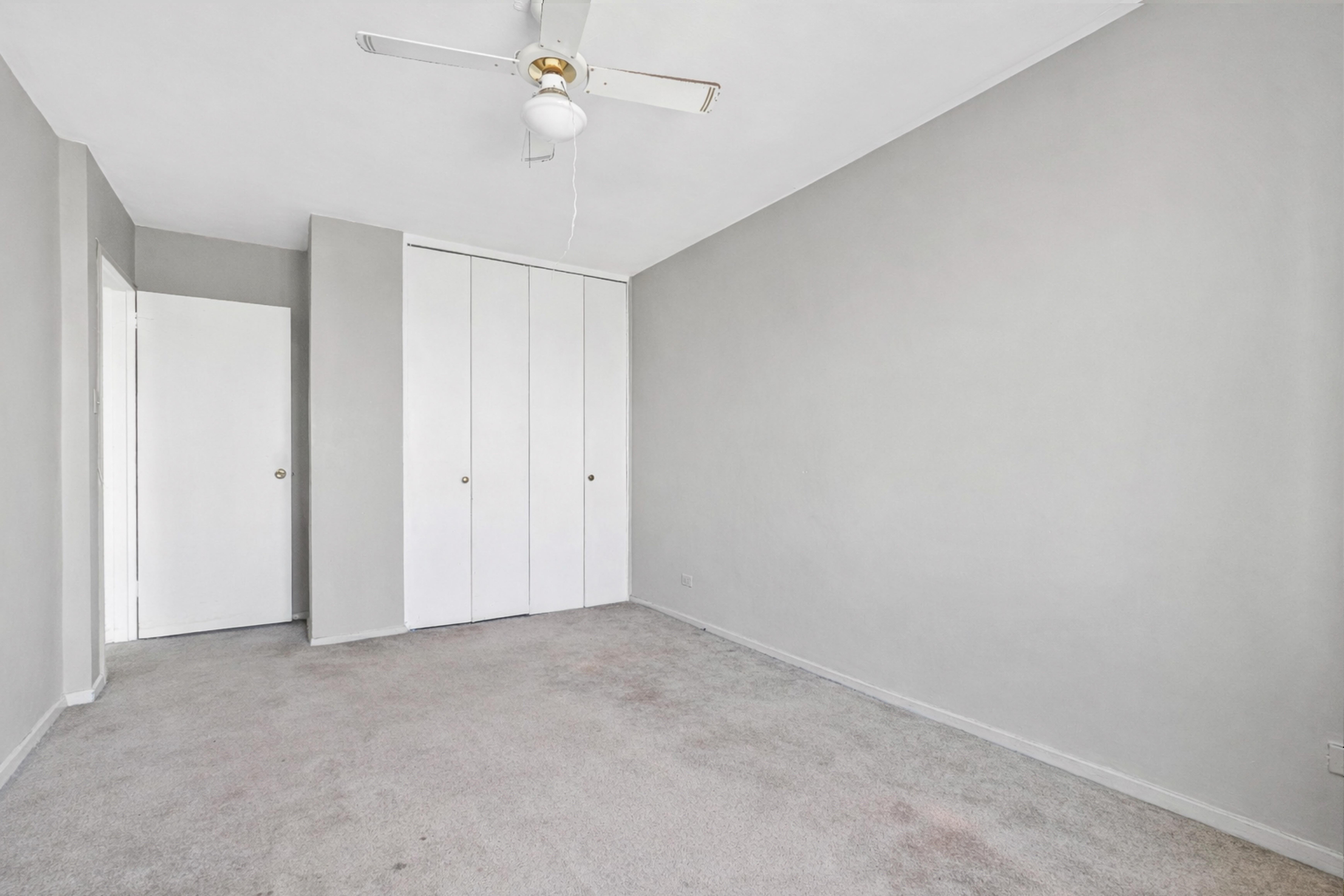 370 Ocean Parkway, Unit 8H Brooklyn, NY 11218 - Photo 26 of 42
