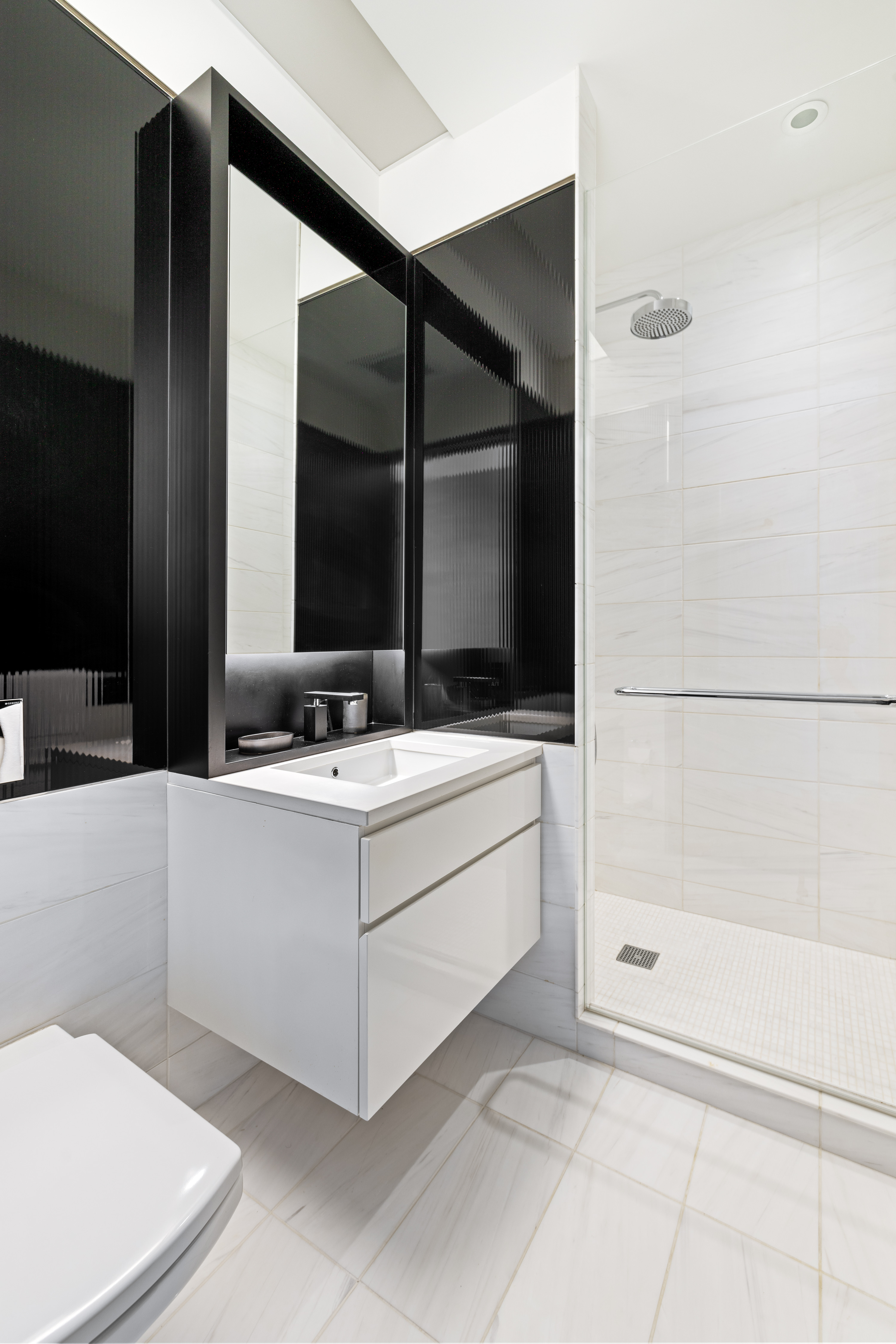 157 West 57th Street, Unit 38F Manhattan, NY 10019 - Photo 11 of 27