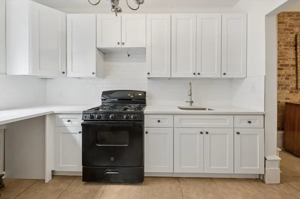 $3,600 | 2755 Briggs Avenue, Unit 2 | Fordham Manor