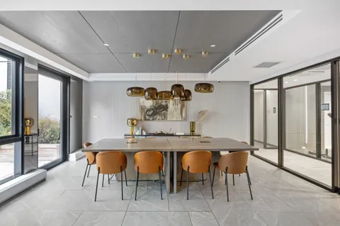 $1,195,000 | 300 West 30th Street, Unit 7F | Chelsea