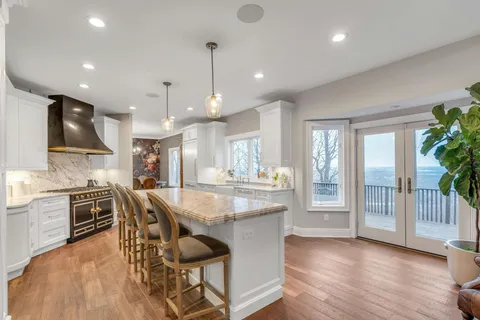 $1,500,000 | 18 Bayview Terrace, Green Brook, NJ 08812