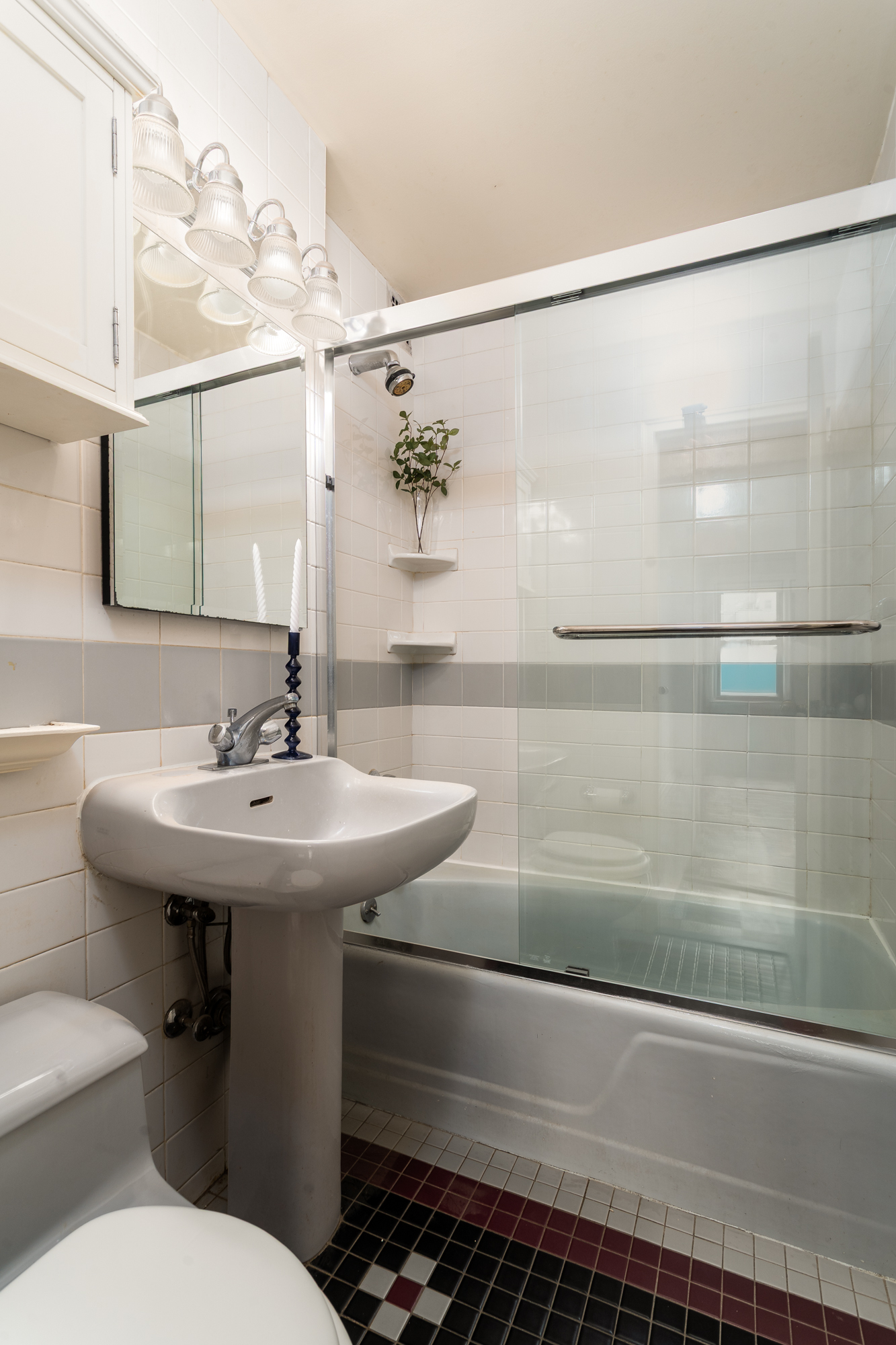 150 East 37th Street, Unit 10A Manhattan, NY 10016 - Photo 9 of 20