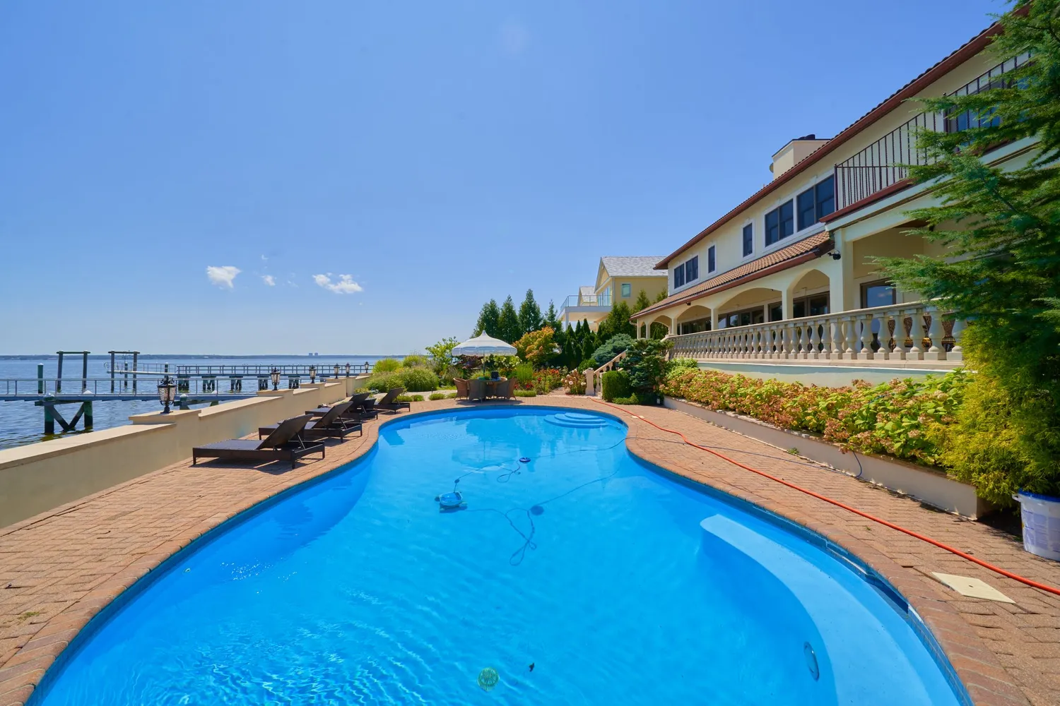 a view of deck with patio
