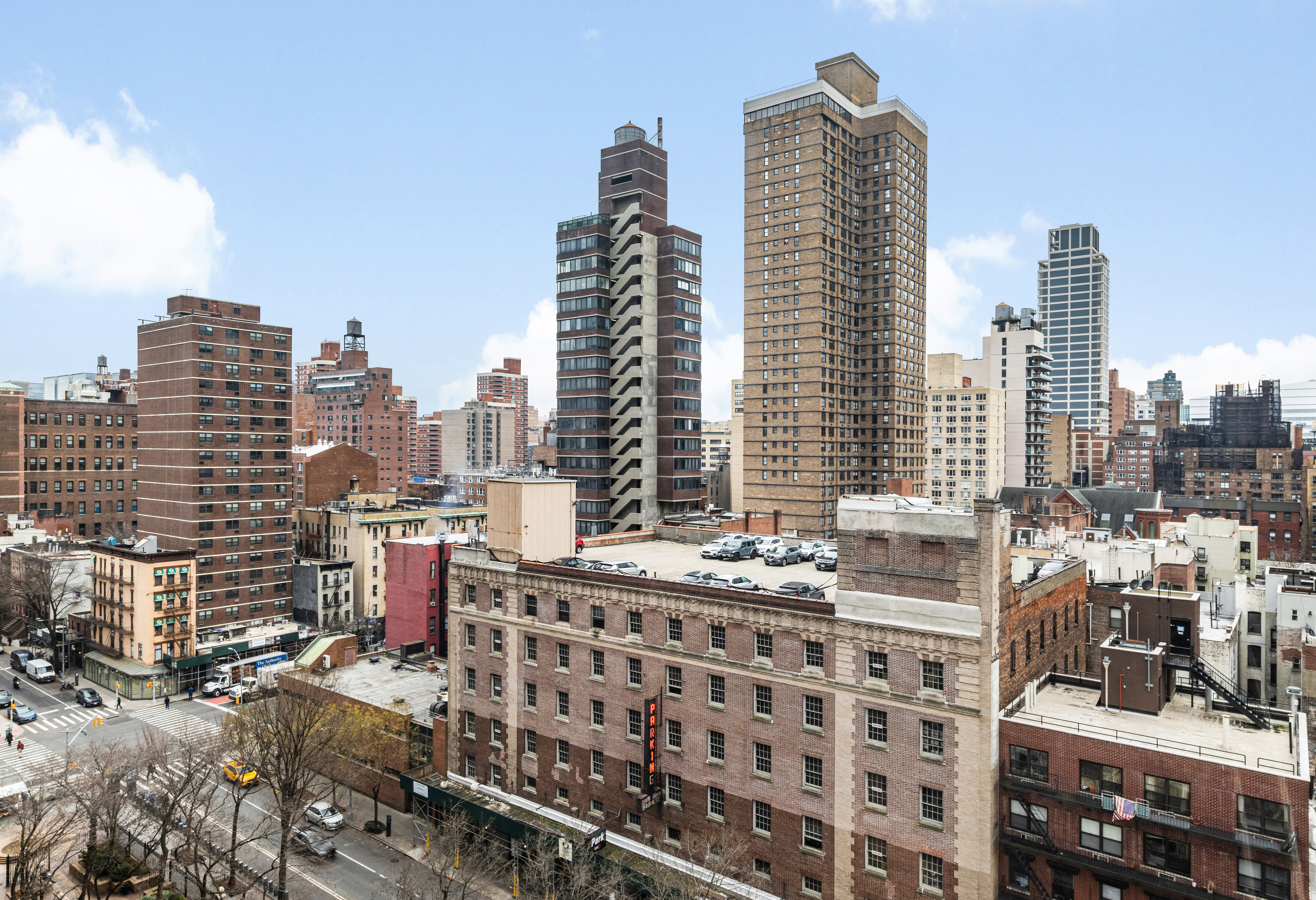 151-155 East 31st Street, Unit 12C Manhattan, NY 10016 - Photo 6 of 7 a view of city with tall buildings