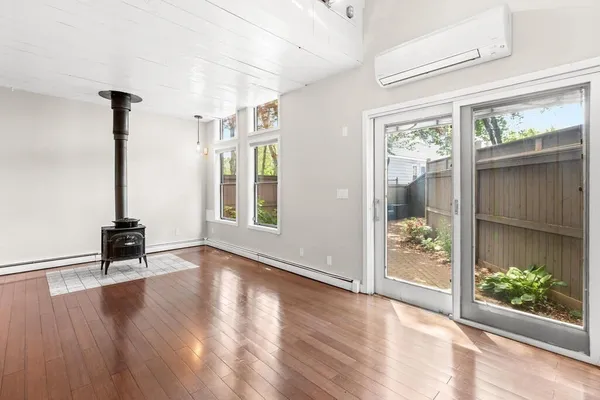 $5,400 | 18 Bay Street, Unit 4, Cambridge, MA 02139