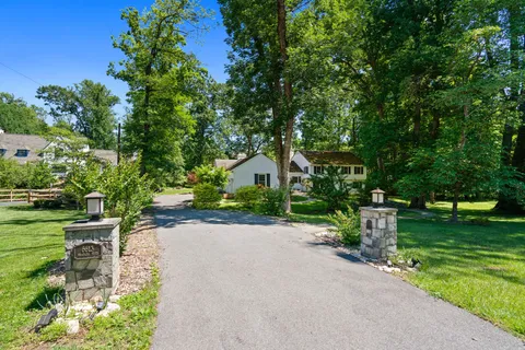 Contact Agent | 6613 Bradley Boulevard, Bethesda, MD 20817