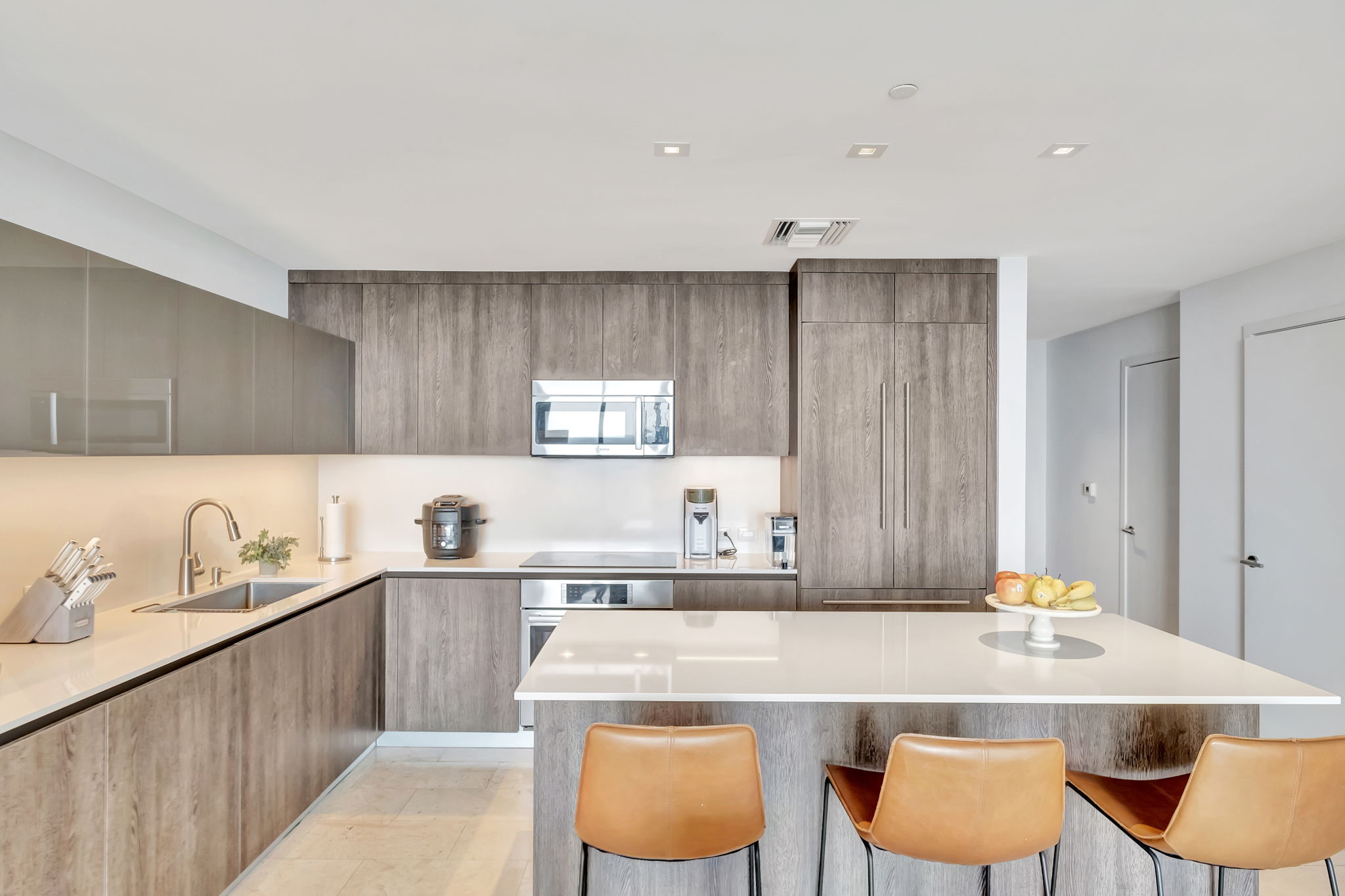 88 Southwest 7th Street, Unit 3604 Miami, FL 33130 - Photo 7 of 57
