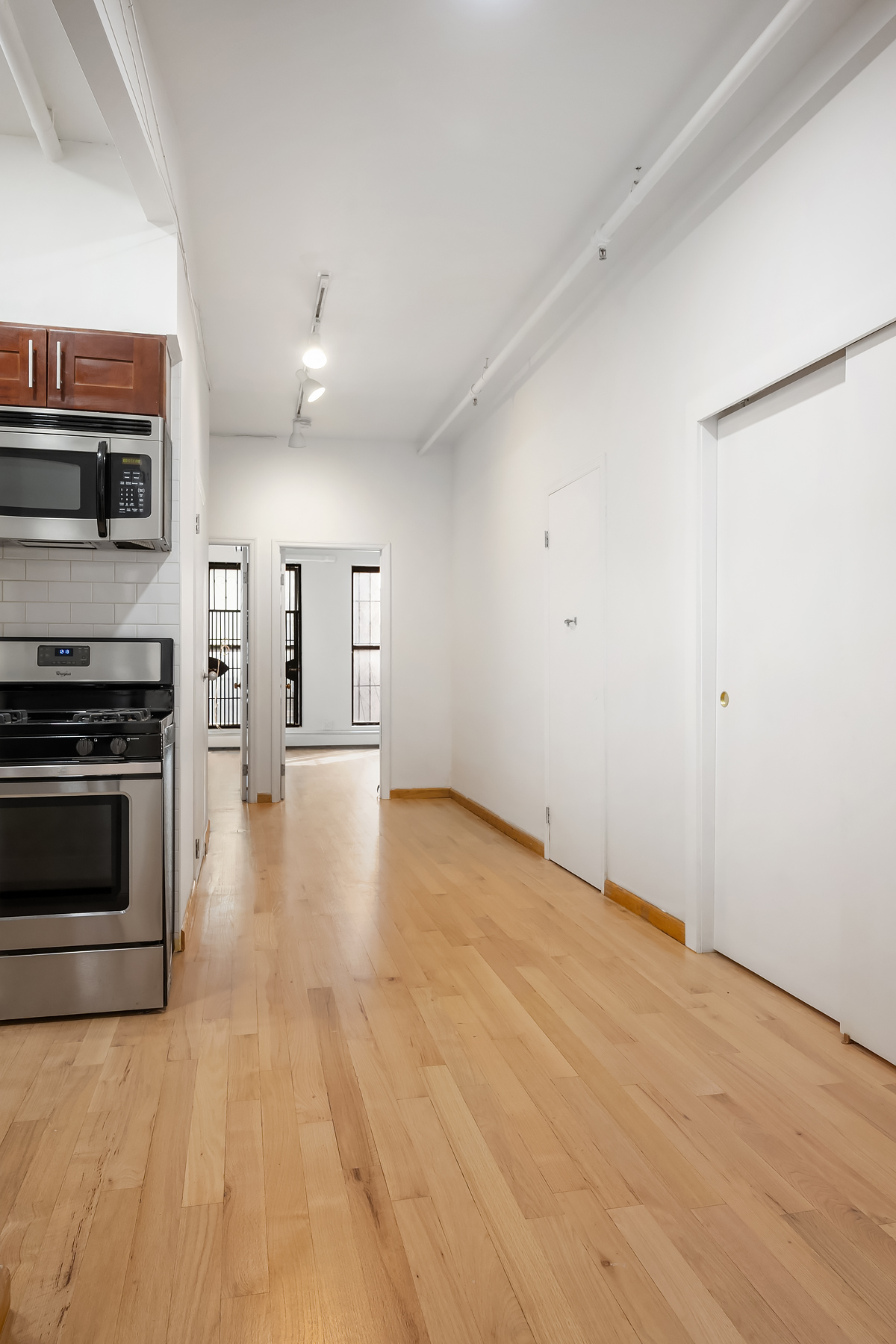 113 West 27th Street, Unit 3 Manhattan, NY 10001 - Photo 7 of 11