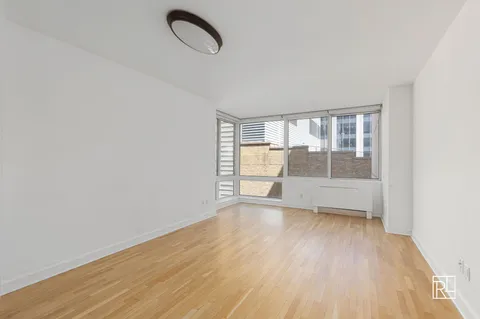 $4,200 | 120 Riverside Boulevard, Unit 7U | Upper West Side