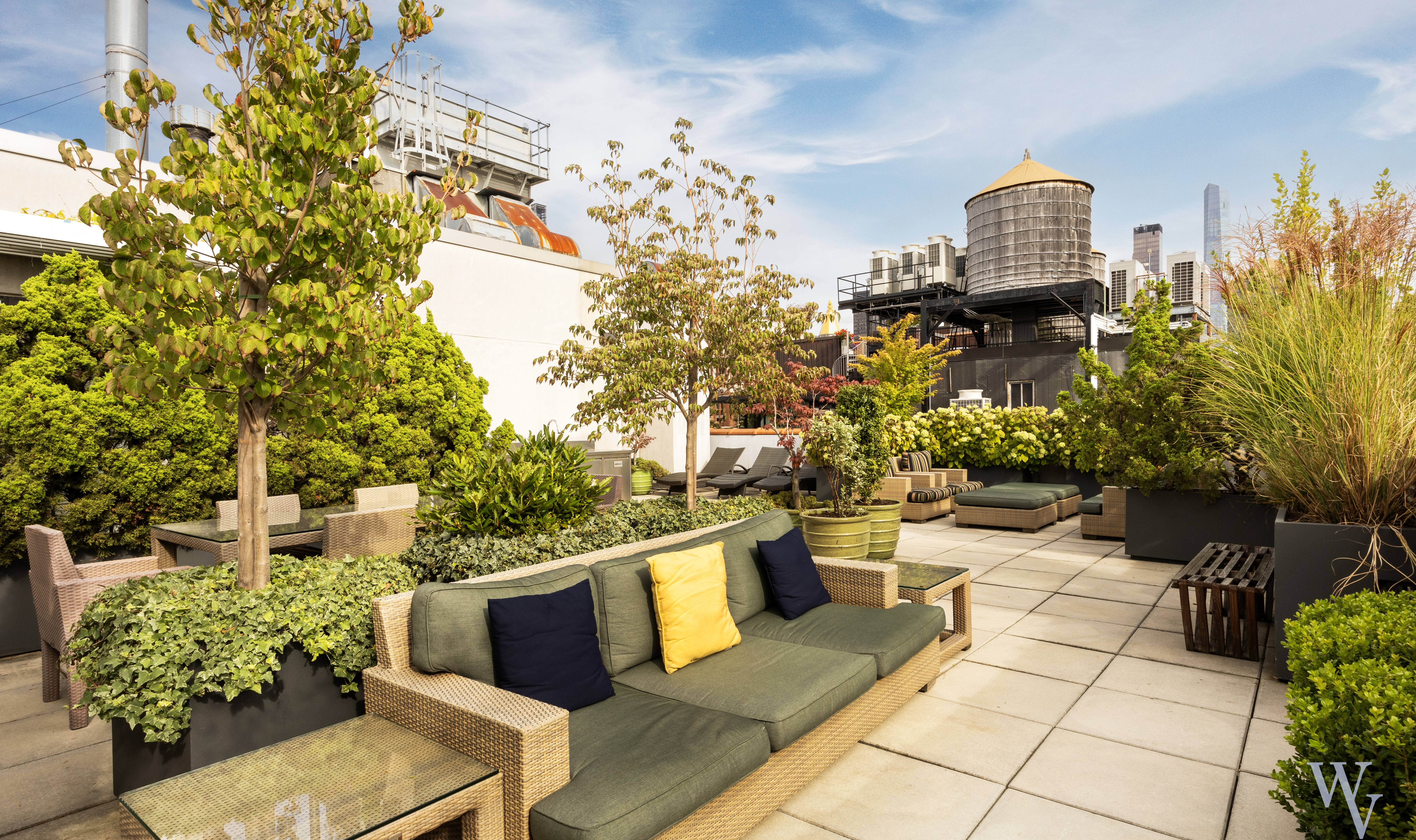 140 West 22nd Street, Unit 2B Manhattan, NY 10011 - Photo 9 of 12 a outdoor living space with furniture and garden view