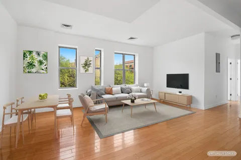 $995,000 | 479 West 152nd Street, Unit 4B | Hamilton Heights