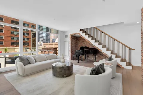 $4,950,000 | 305 East 51st Street, Unit 89B | Midtown East