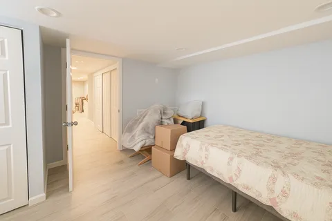 $750,000 | 422 Cromwell Avenue | Dongan Hills