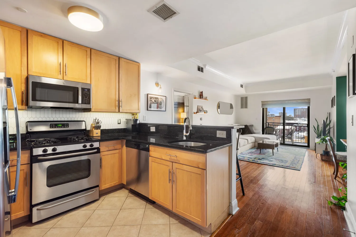 $500,000 | 4315 Park Avenue, Unit 5H, Union City, NJ 07087