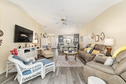 $325,000 | 1270 Northbrook Place, The Villages, FL 32162