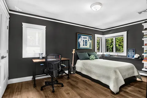 $2,300,000 | 165 Swaim Avenue | Huguenot