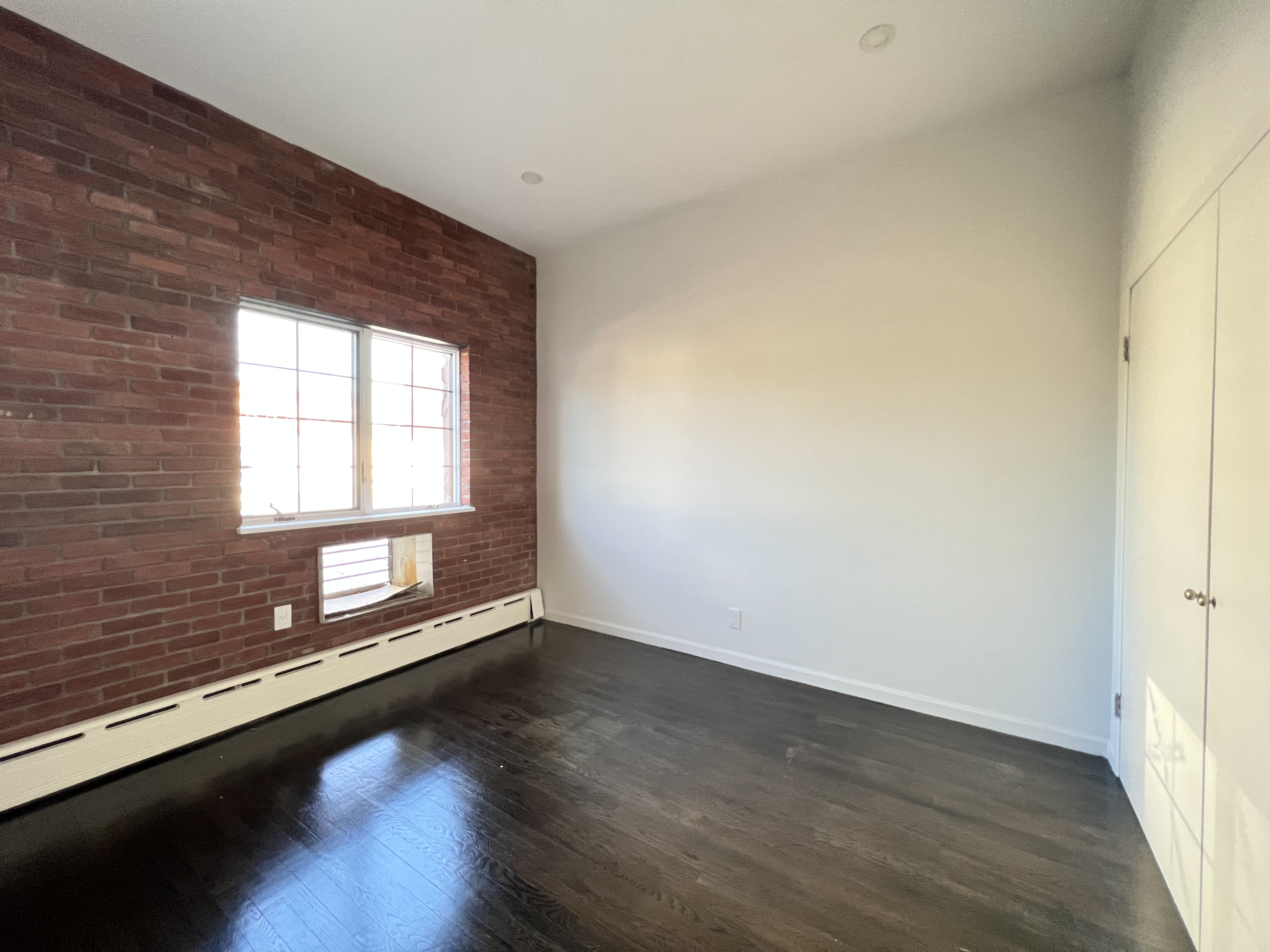 131 North 6th Street, Unit 3 Brooklyn, NY 11249 - Photo 7 of 9