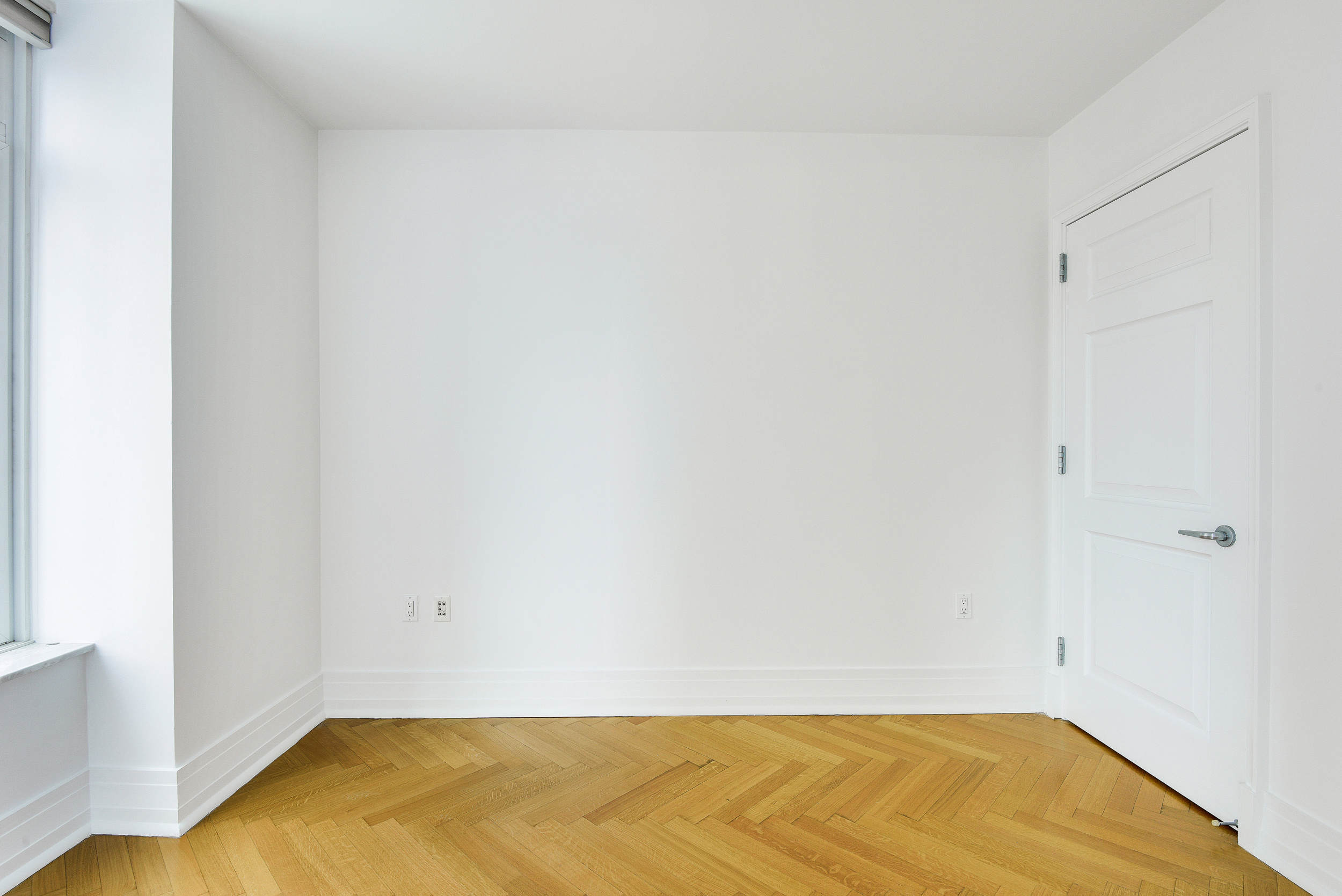 205 East 85th Street, Unit 12H Manhattan, NY 10028 - Photo 8 of 19 a view of small space