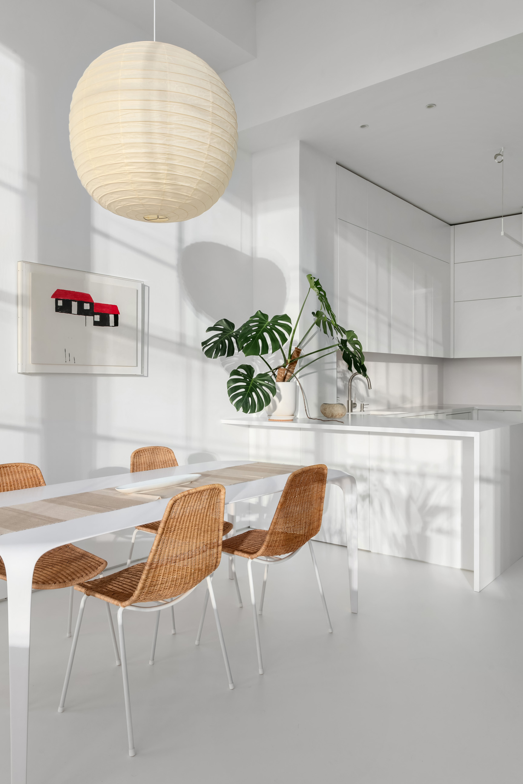111 4th Avenue, Unit 9M Manhattan, NY 10003 - Photo 4 of 14 a view of kitchen with sink and dining table
