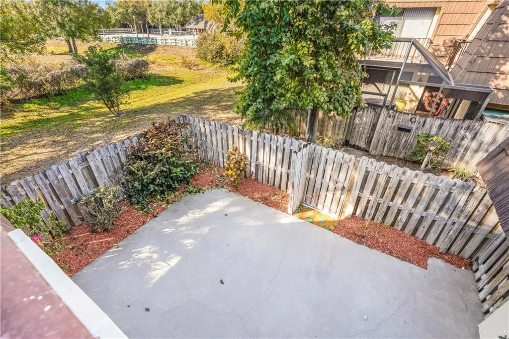 $190,000 | 1166 6th Avenue, Unit 21D, Vero Beach, FL 32960