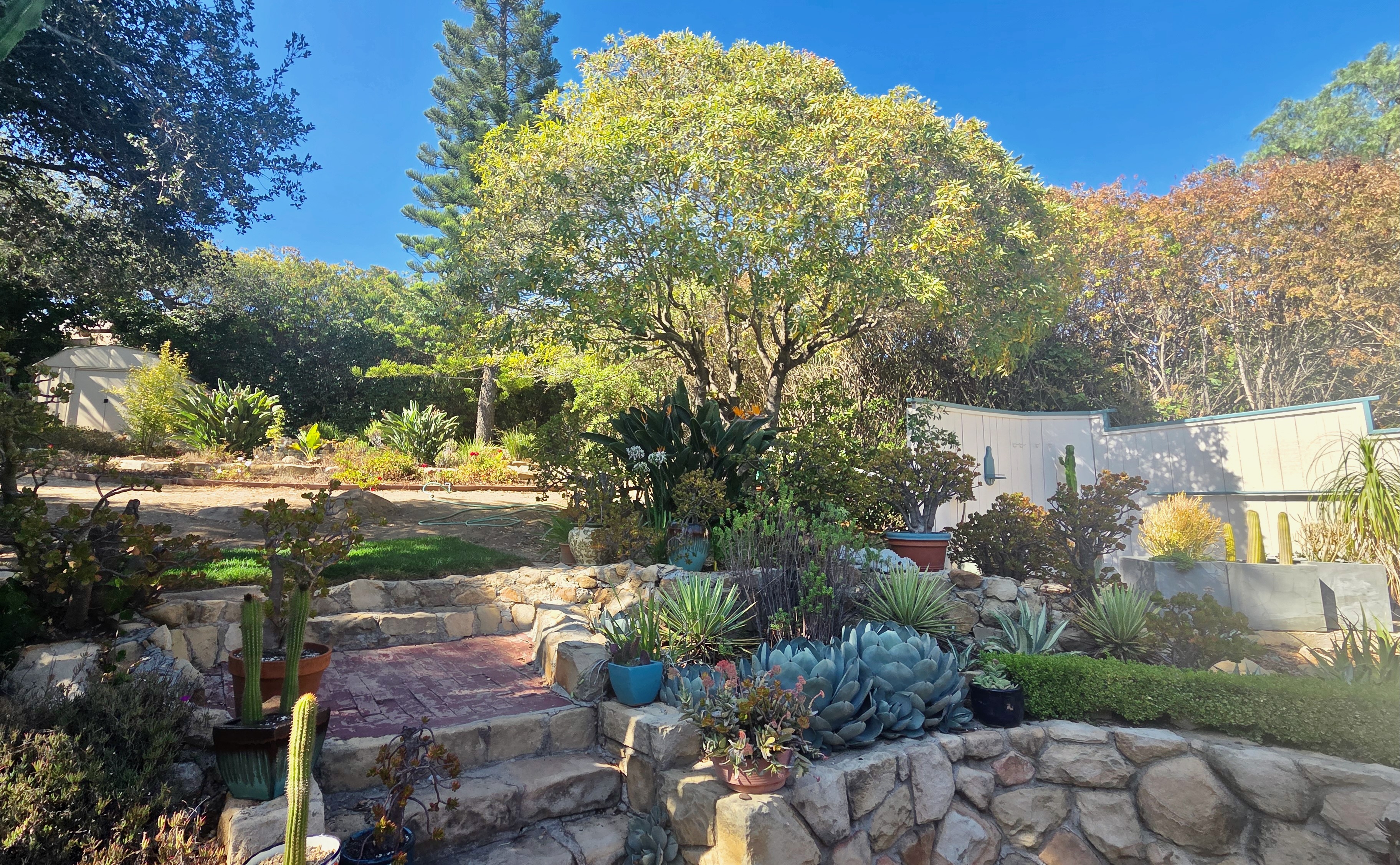 823 Arguello Road Santa Barbara, CA 93103 - Photo 43 of 58 Gallery Image 43