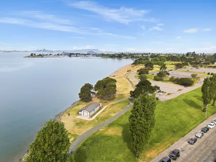 Contact Agent | 960 Shorepoint Court, Unit 116, Alameda, CA 94501