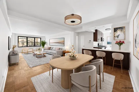 $935,000 | 54 West 16th Street, Unit 6F | Flatiron