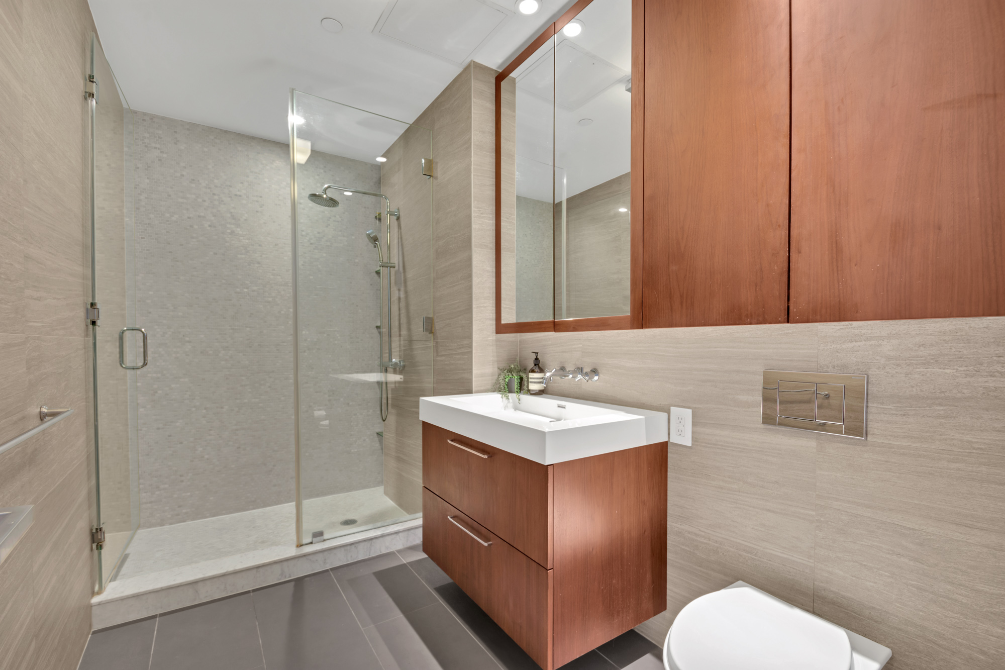 47 Bridge Street, Unit 3B Brooklyn, NY 11201 - Photo 11 of 24