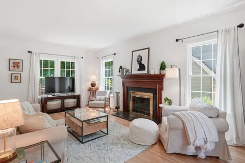 $1,000,000 | 9235 Northedge Drive, Springfield, VA 22153