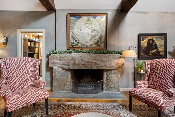 $1,195,000 | 21 Holly Lane, Wilmington, DE 19807