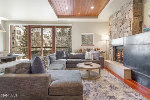 $4,395,000 | 1325 Westhaven Drive, Unit B201, Vail, CO 81657