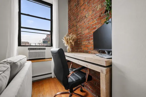 $649,999 | 549 Columbus Avenue, Unit 2, Boston, MA 02118