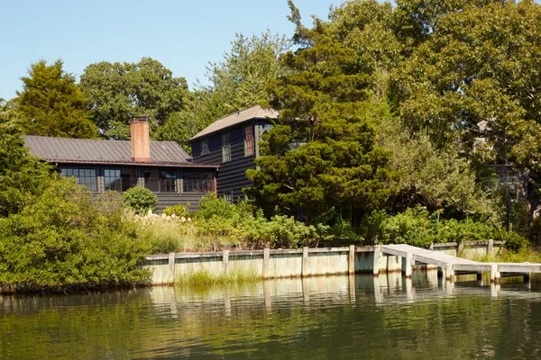 $7,150,000 | Bluff Point Lane, Sag Harbor, NY 11963