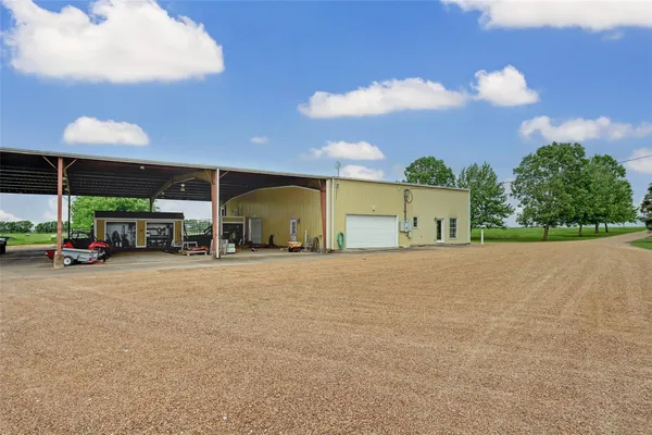 $4,750,000 | 5255 Ganske Road, Burton, TX 77835