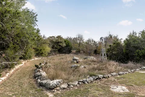 $1,285,000 | 309 Hacienda Place, Dripping Springs, TX 78620