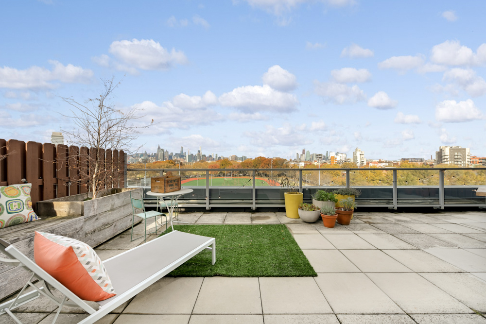 50 Bayard Street, Unit 3J Brooklyn, NY 11211 - Photo 8 of 13 a view of a terrace