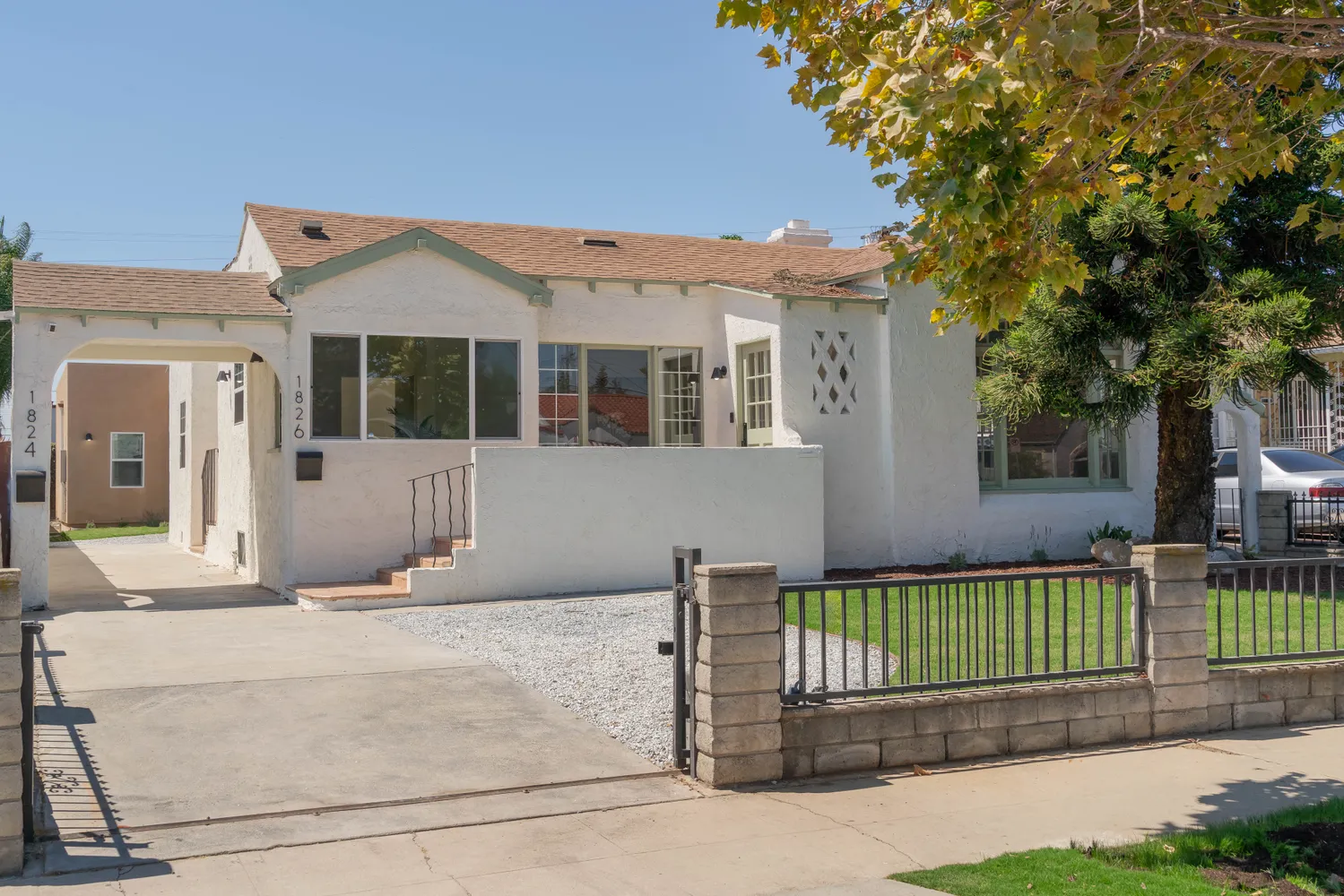 $1,250,000 | 1826 West 78th Street, Los Angeles, CA 90047