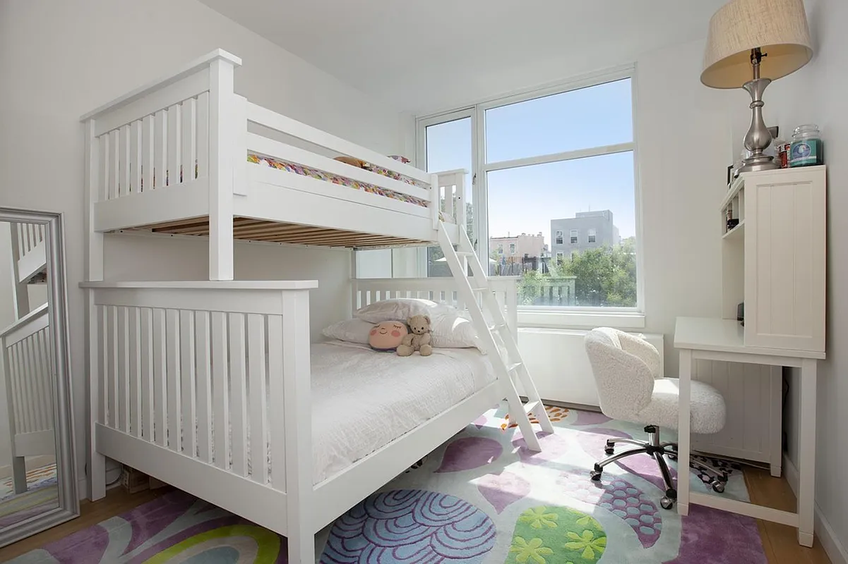 1 Powers Street, Unit 303 Brooklyn, NY 11211 - Photo 5 of 8