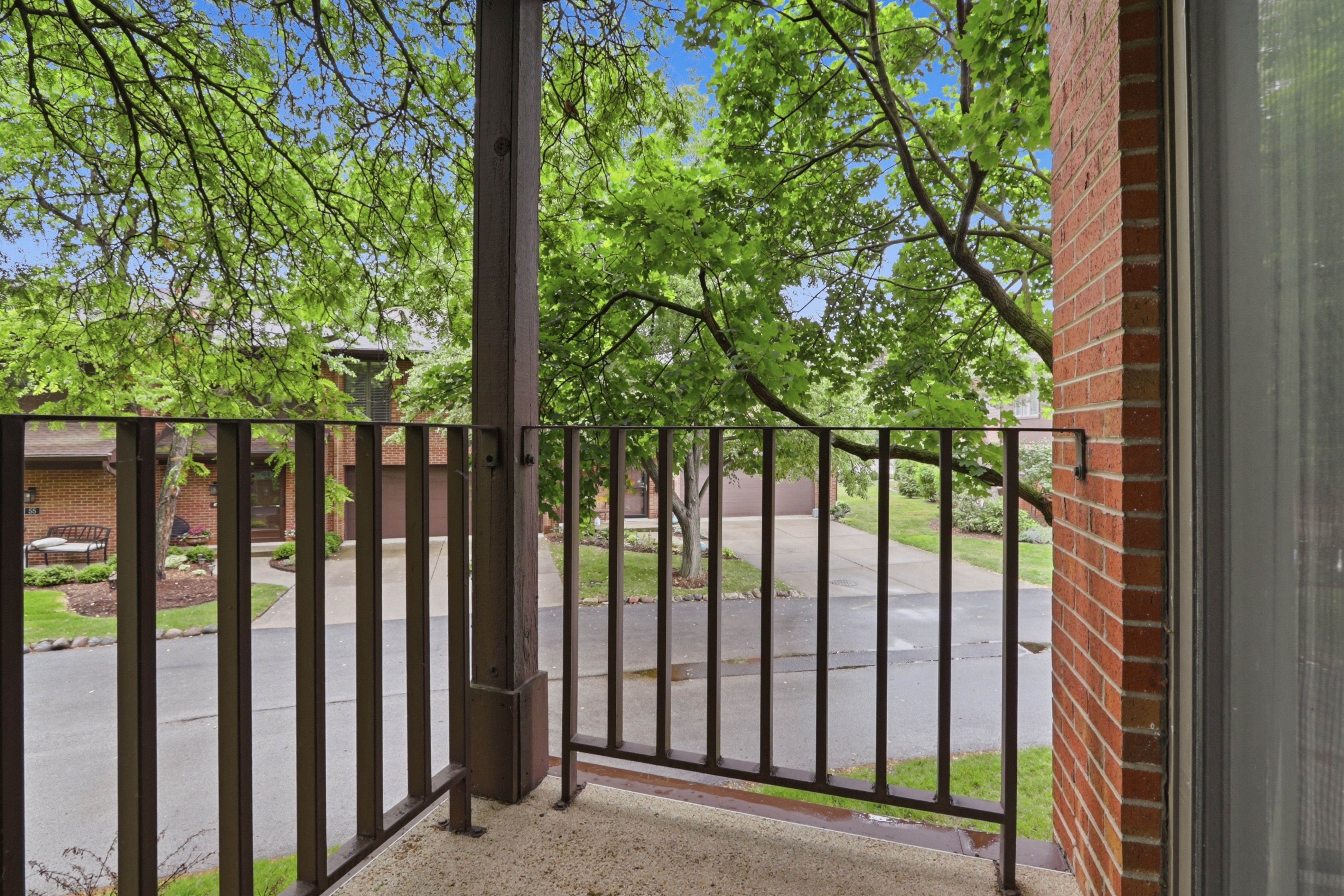 75 Boardwalk Place, Unit 103 Park Ridge, IL 60068 - Photo 21 of 27
