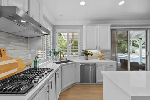 $1,225,000 | 25415 Thoreau Way, Stevenson Ranch, CA 91381