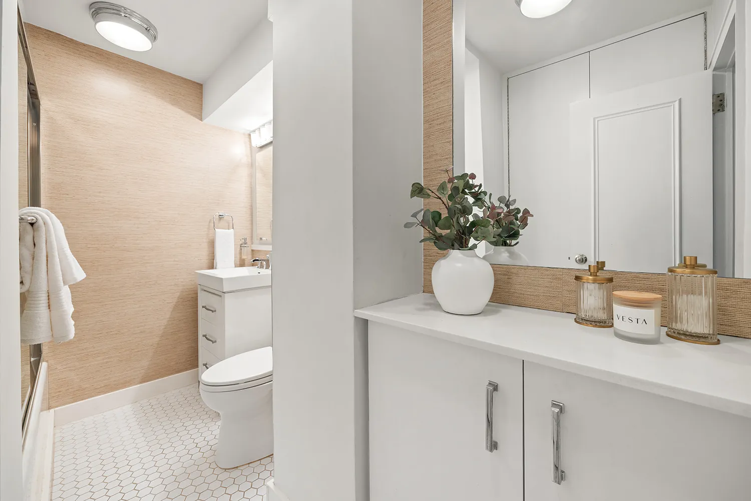 $17,000 | 69 West 9th Street, Unit 2B | Greenwich Village