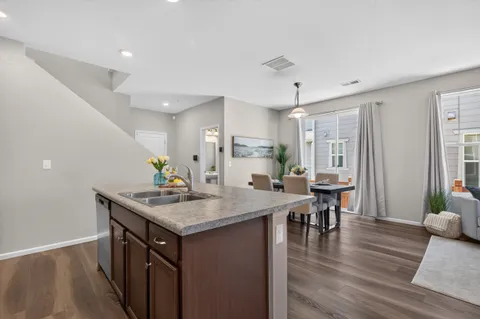 $440,000 | East Quincy Circle, Aurora, CO 80015