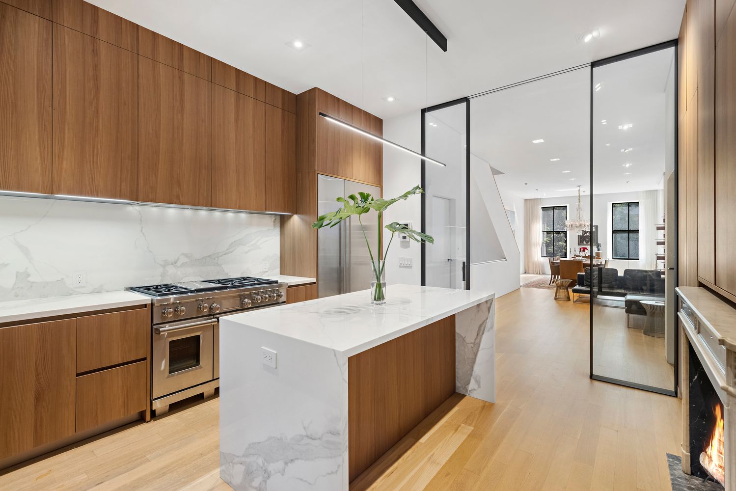 $10,750,000 | 127 East 62nd Street | Lenox Hill