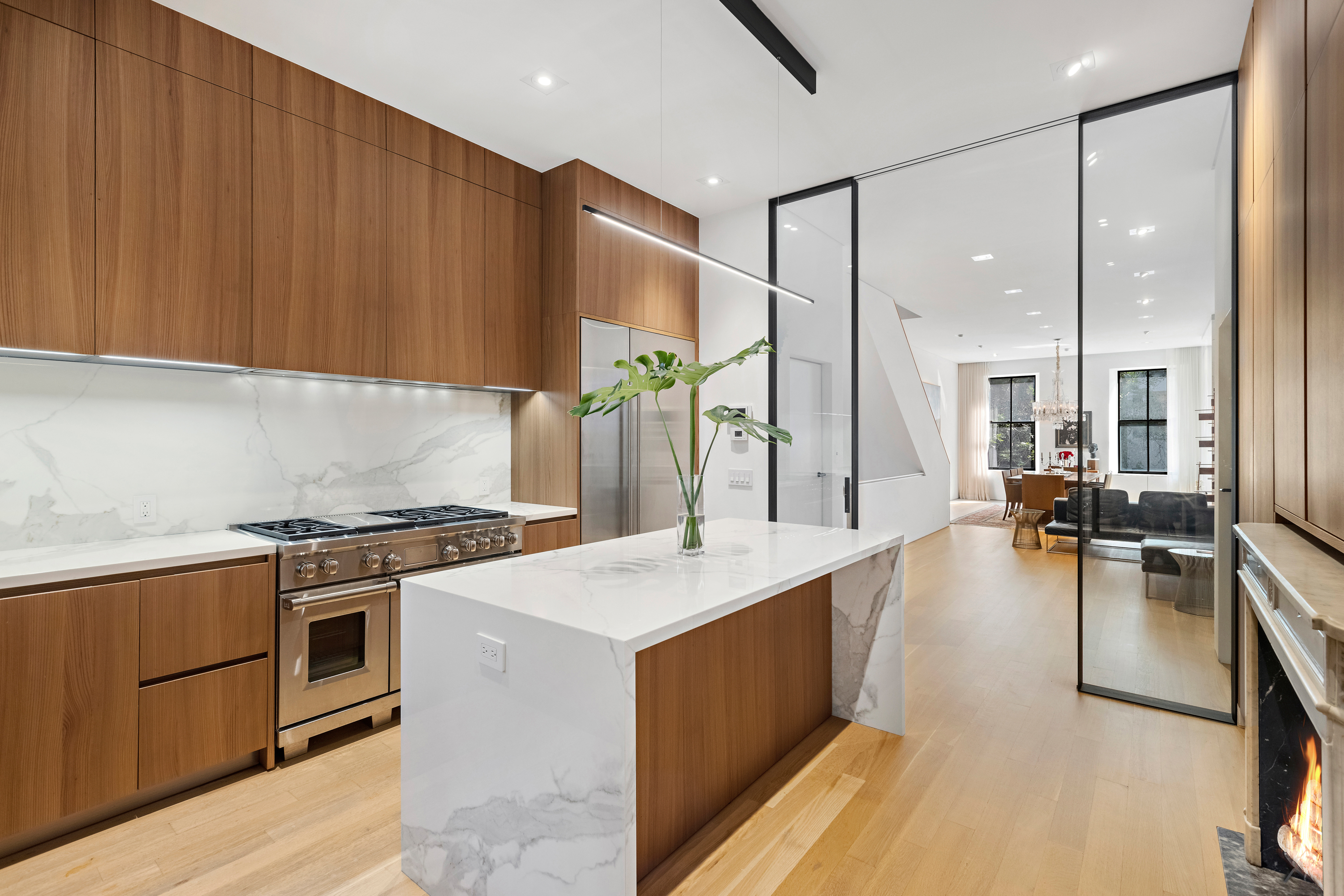 127 East 62nd Street Manhattan, NY 10065 - Photo 17 of 43