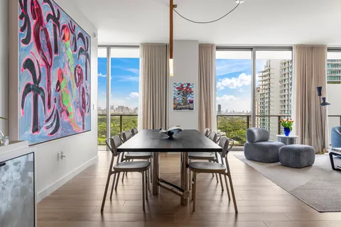$4,250,000 | 2678 Tigertail Avenue, Unit 1702, Miami, FL 33133