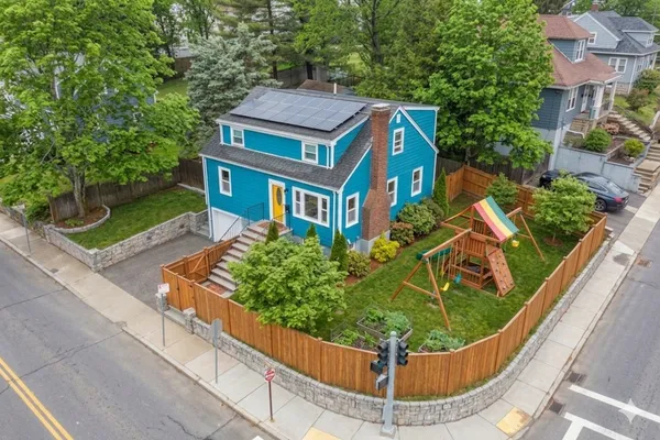 Contact Agent | 5 Baker Street, West Roxbury, MA 02132