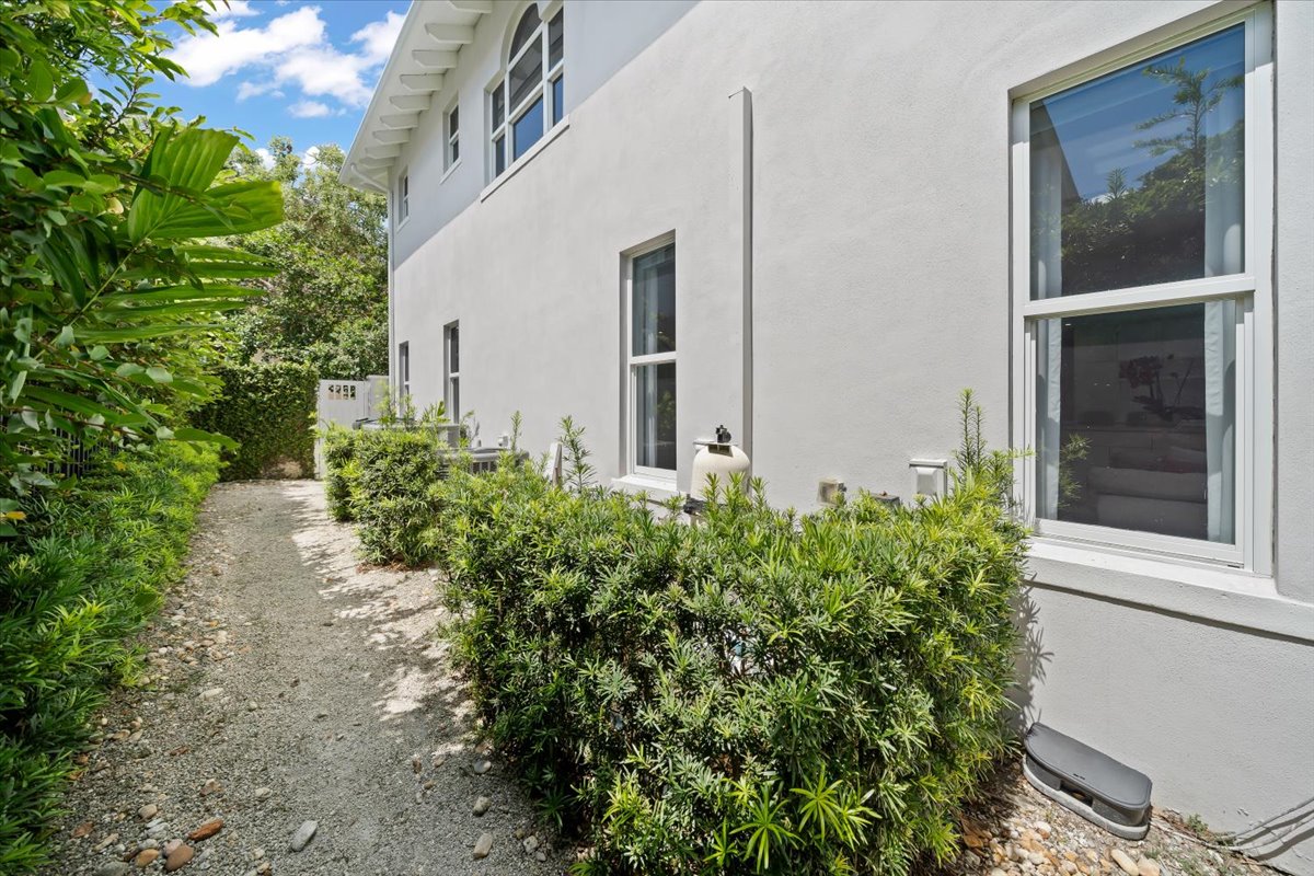 5700 Southwest 86th Street Miami, FL 33143 - Photo 65 of 73